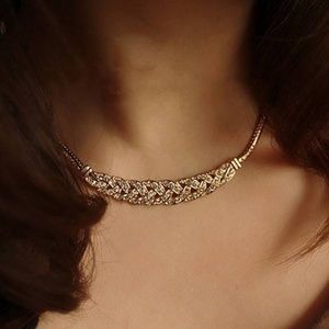 Golden Twist Chain Rhinestone Crystal Necklace